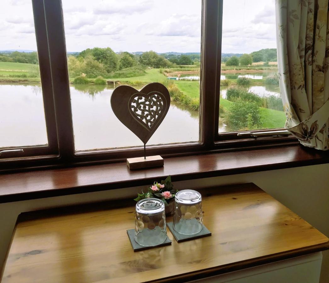 Bransford Farm Fishery & B & B Kültér fotó